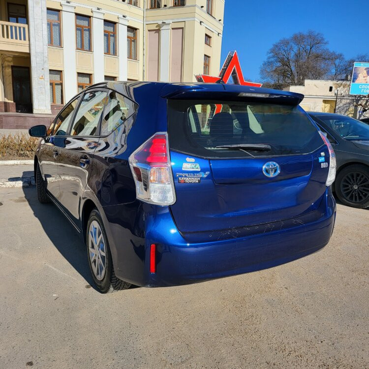 Toyota Prius V 2015 г. 9 000 $, торг уместен Tiraspol - fotografie 3