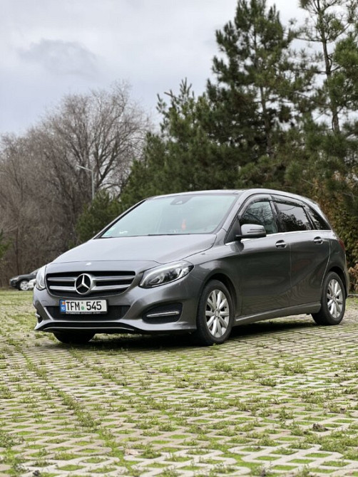 Срочно! Mercedes Benz B Class 2016 год, 1.5 дизель, отличное состояние Tiraspol - fotografie 1