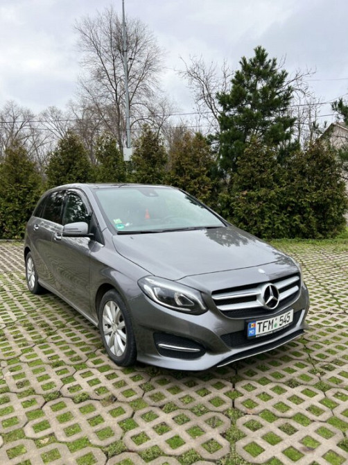 Срочно! Mercedes Benz B Class 2016 год, 1.5 дизель, отличное состояние Tiraspol - fotografie 8