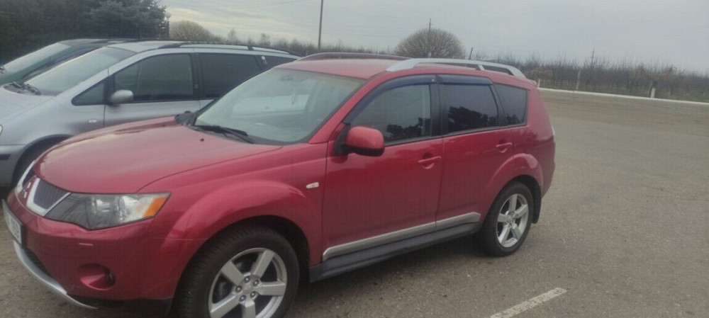 Mitsubishi Outlander XL 2.4, 2009 Тирасполь - изображение 1
