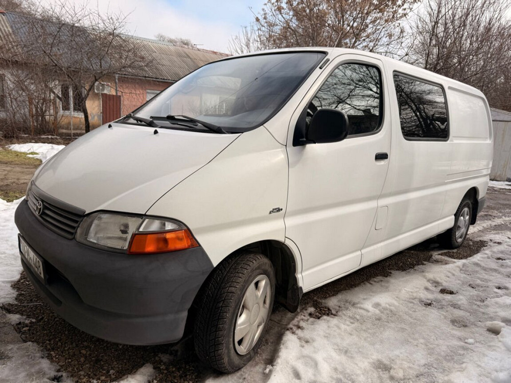 Toyota Hiace Bender - fotografie 1