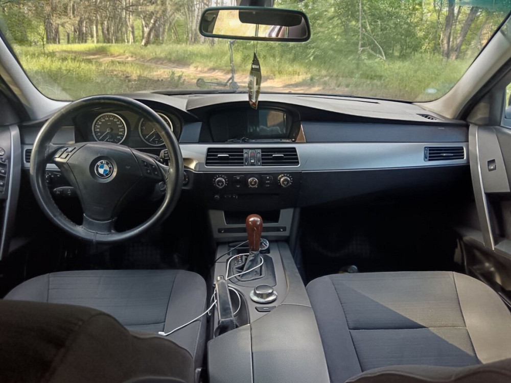 Продам BMW E61 525d с надёжным и ресурсным двигателем Tiraspol - fotografie 2