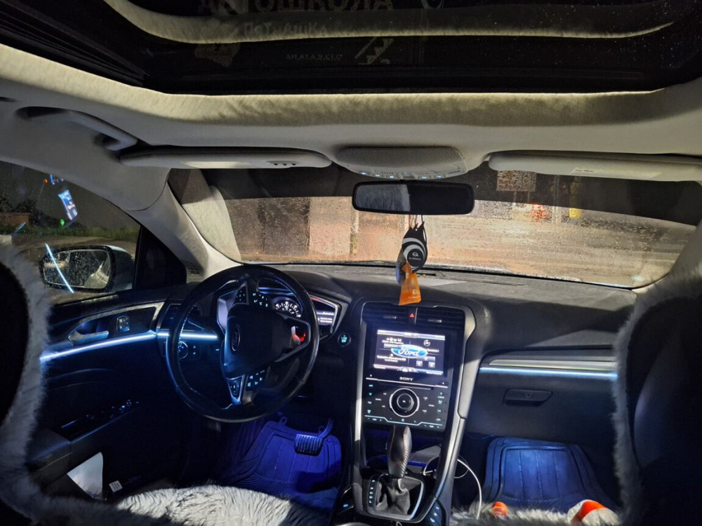 Ford Fusion TITANIUM Plug-in Hyibrid Tiraspol - fotografie 6
