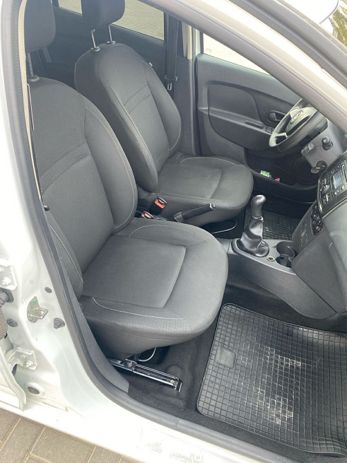 Dacia Logan Chişinău - fotografie 6