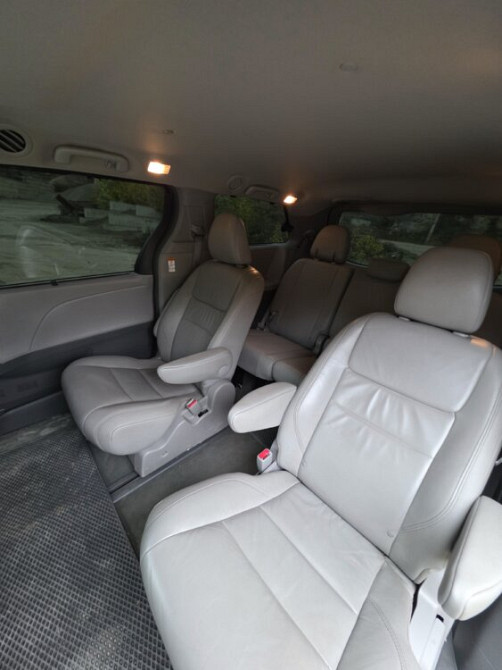 Toyota Sienna 2015 год Тирасполь - изображение 3