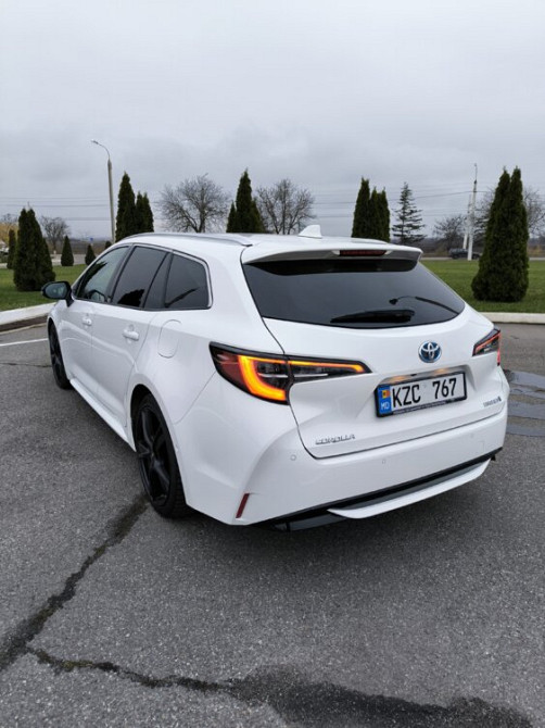 TOYOTA COROLLA 2.0 Hybrid Тирасполь - изображение 3