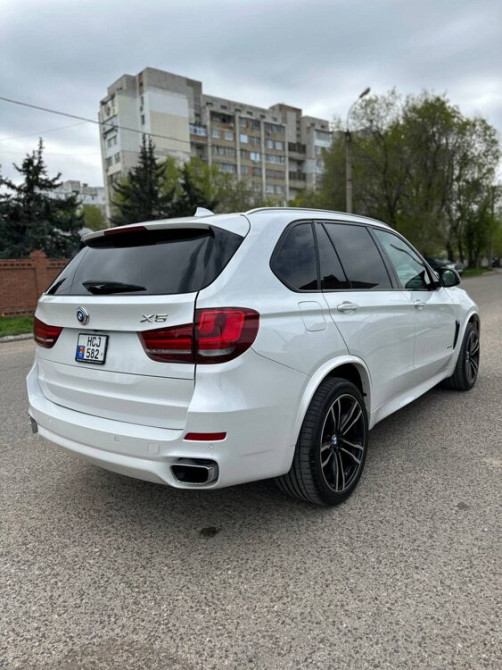 Продается BMW X5 F15 - Белый жемчуг Кишинёв - изображение 2