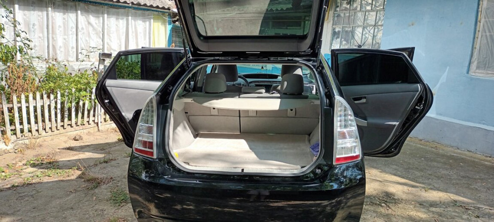 Prius 2010г. (метан) Camenca - fotografie 4