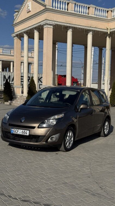 Продам Рено Гранд Сценник. 2011 год. 1,5 дизель, 7 мест, Автомат Tiraspol - fotografie 1
