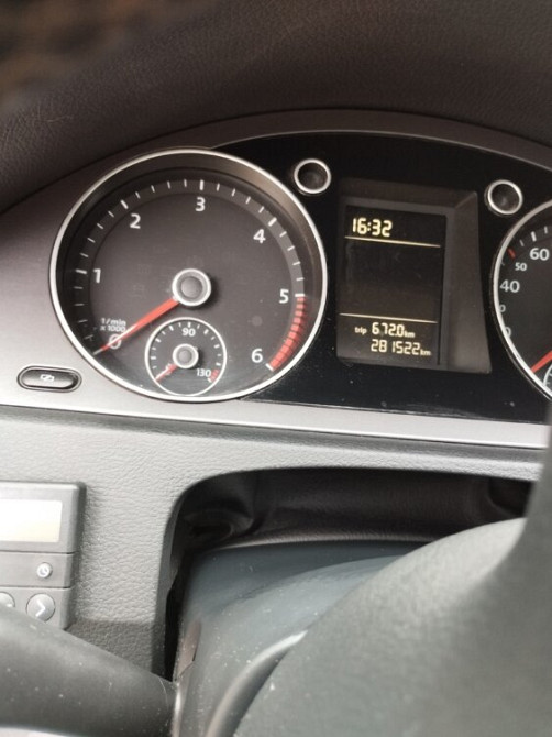 VW passat 2.0 diesel 2010 коробка автомат Рыбница - изображение 2