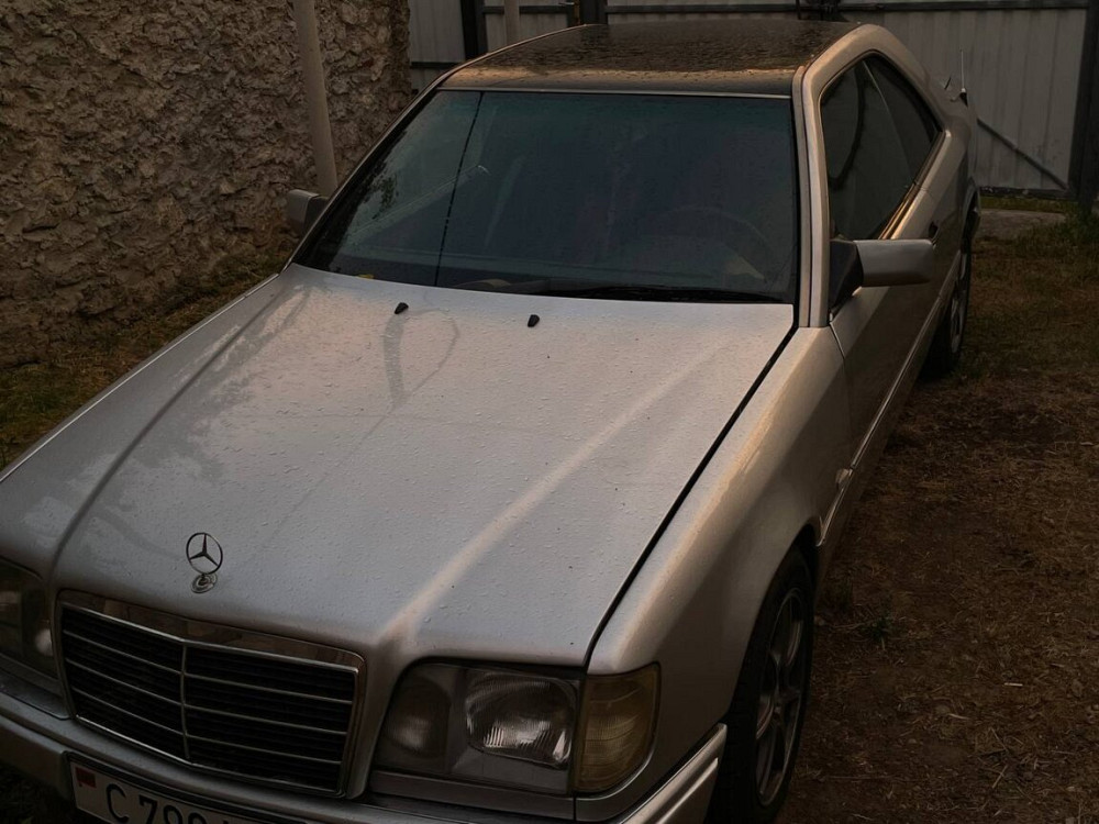 Mercedes-Benz C124 1995г. Рыбница - изображение 1