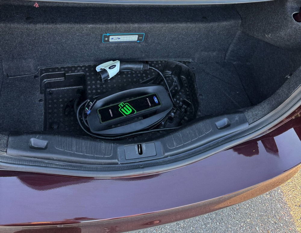 Ford Fusion Energi, 2017 год, 2.0 Plug-in Hybrid Тирасполь - изображение 10