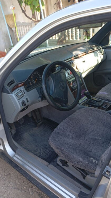 Mercedes 210 2.2 дизель 1800$ СРОЧНО Тирасполь - изображение 2