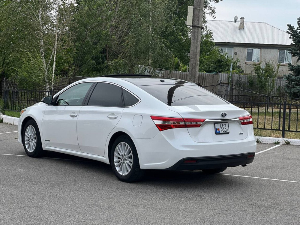 Продаю Toyota Avalon Hybrid 2014 года Tiraspol - fotografie 5