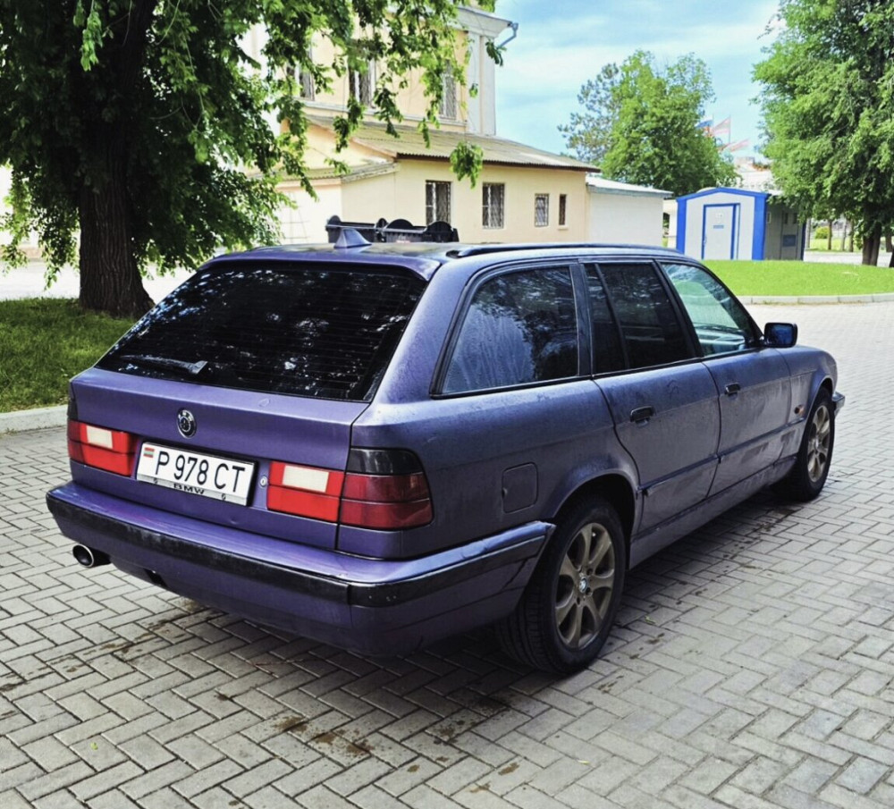 BMW E34 Bender - fotografie 4