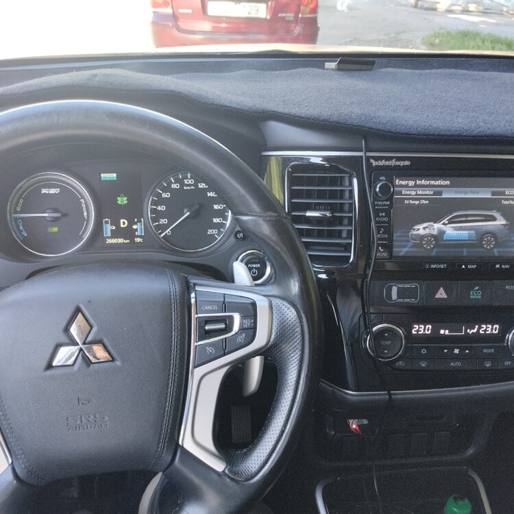 MITSUBISHI OUTLANDER PHEV плагин-гибрид 2015г Тирасполь - изображение 10