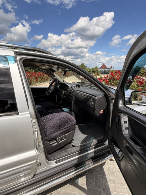 Jeep Grand Cherokee 2.7 продам! Бендеры - изображение 7