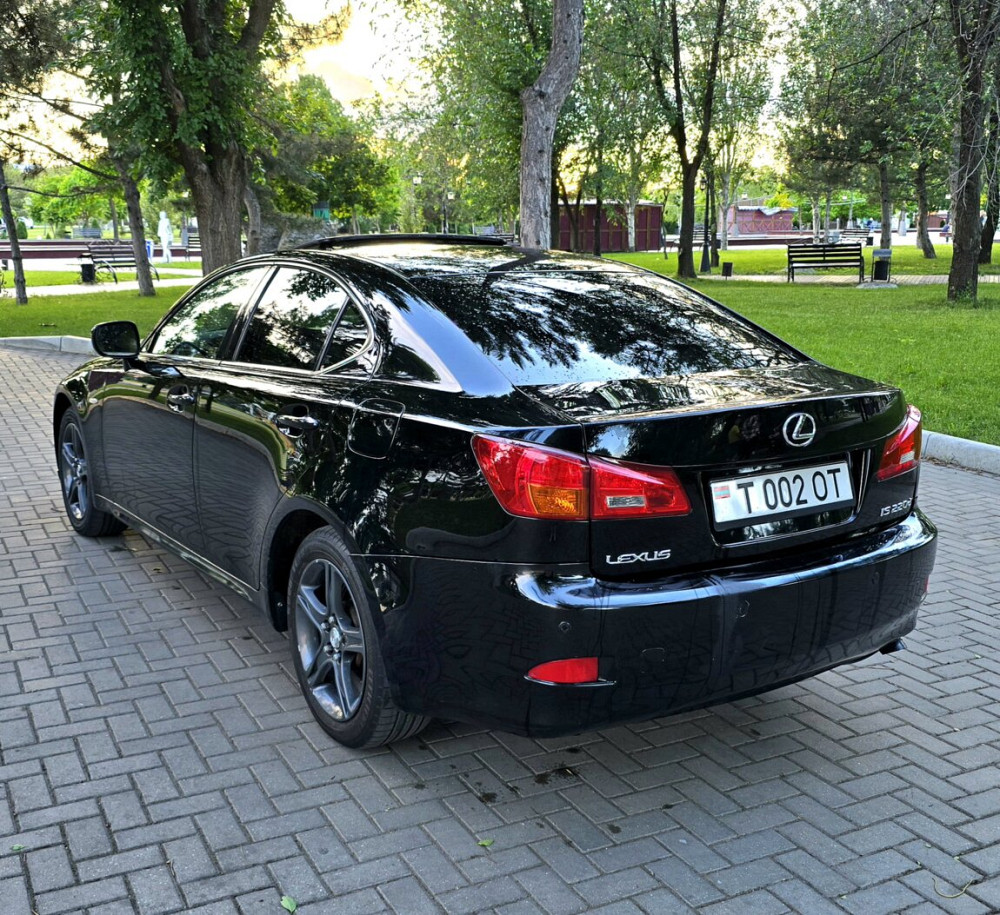 Lexus IS 220d Тирасполь - изображение 4