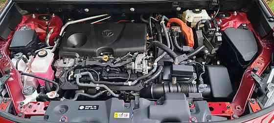TOYOTA Rav4 hybrid 2021 XLE premium Тирасполь