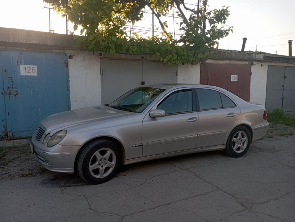 Мерседес 211 2,7 cdi. Коробка автомат. Комплектация авангард. Бендеры - изображение 1