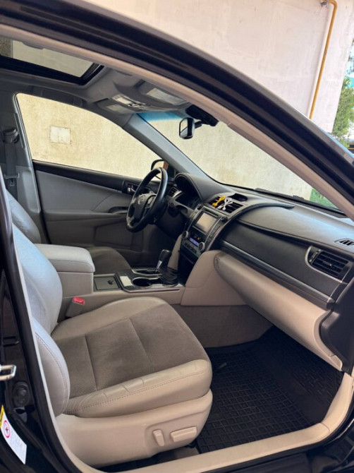 Toyota Camry 2.5 Hybrid Тирасполь - изображение 8