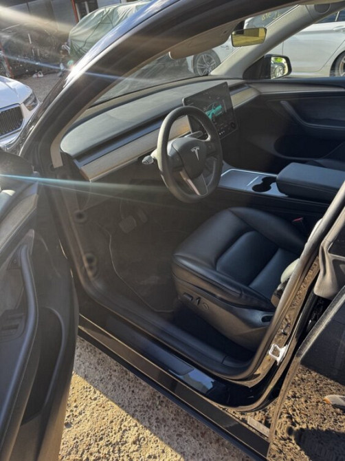 Tesla Model Y, 2023 год, рестайлинг Тирасполь - изображение 3