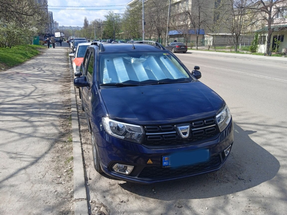 Dacia Logan MCV 0.9 2017 года. Срочно! Кишинёв - изображение 2