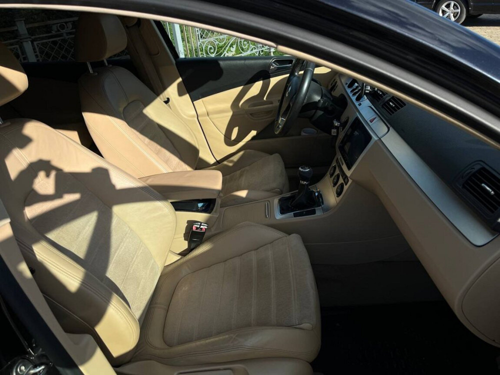 Volkswagen Passat B6 Variant, 2007 г. в., 2.0 TDI, 170 л. с. Bender - fotografie 7
