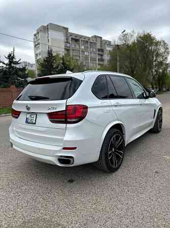 Продается BMW X5 F15 - Белый жемчуг Кишинёв