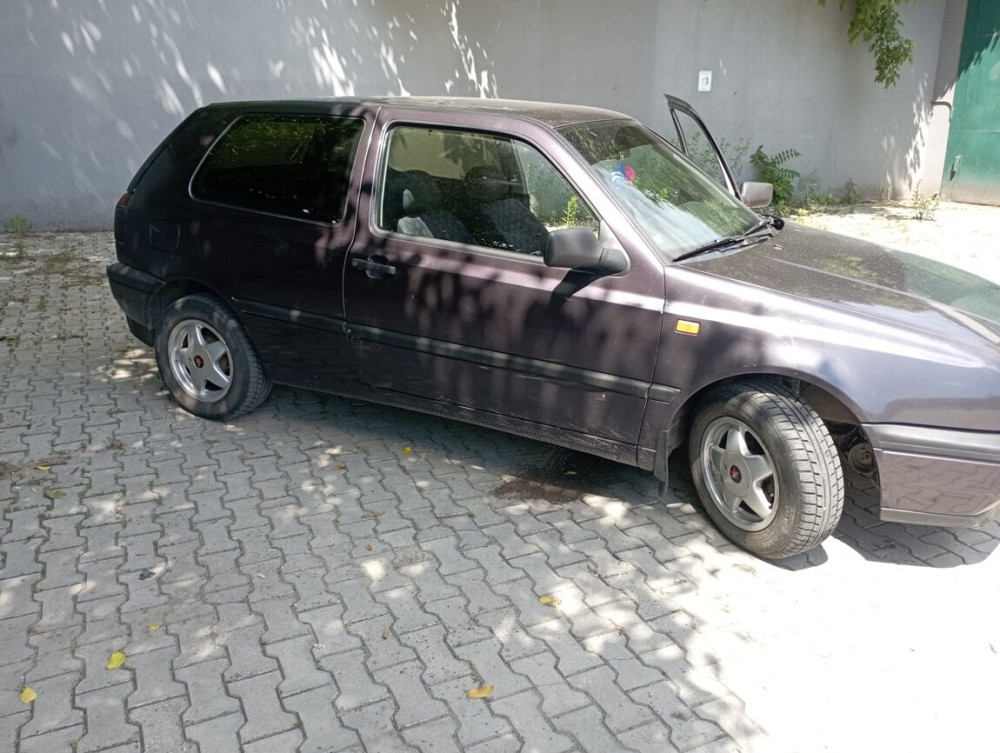 Volkswagen Golf 1993 год Рыбница Рыбница - изображение 2
