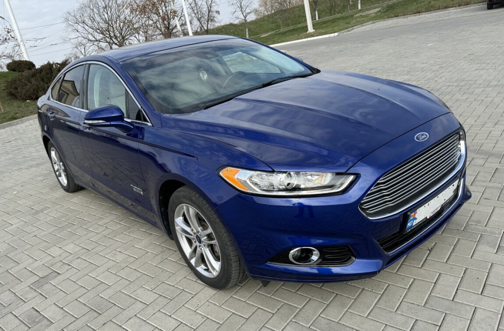 FORD FUSION ENERGI Tiraspol - fotografie 8
