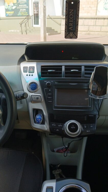 Toyota Prius 2011 год Бендеры Бендеры - изображение 3