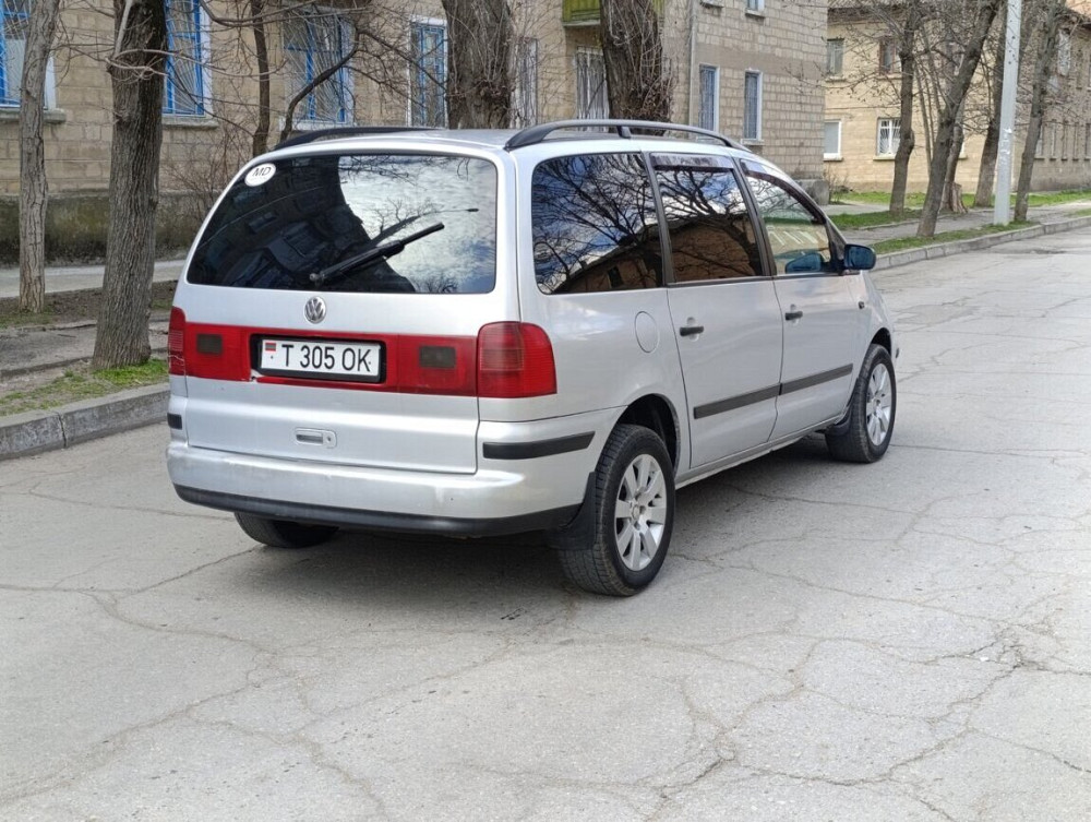 Volkswagen Sharan 2003 Bender Bender - photo 2