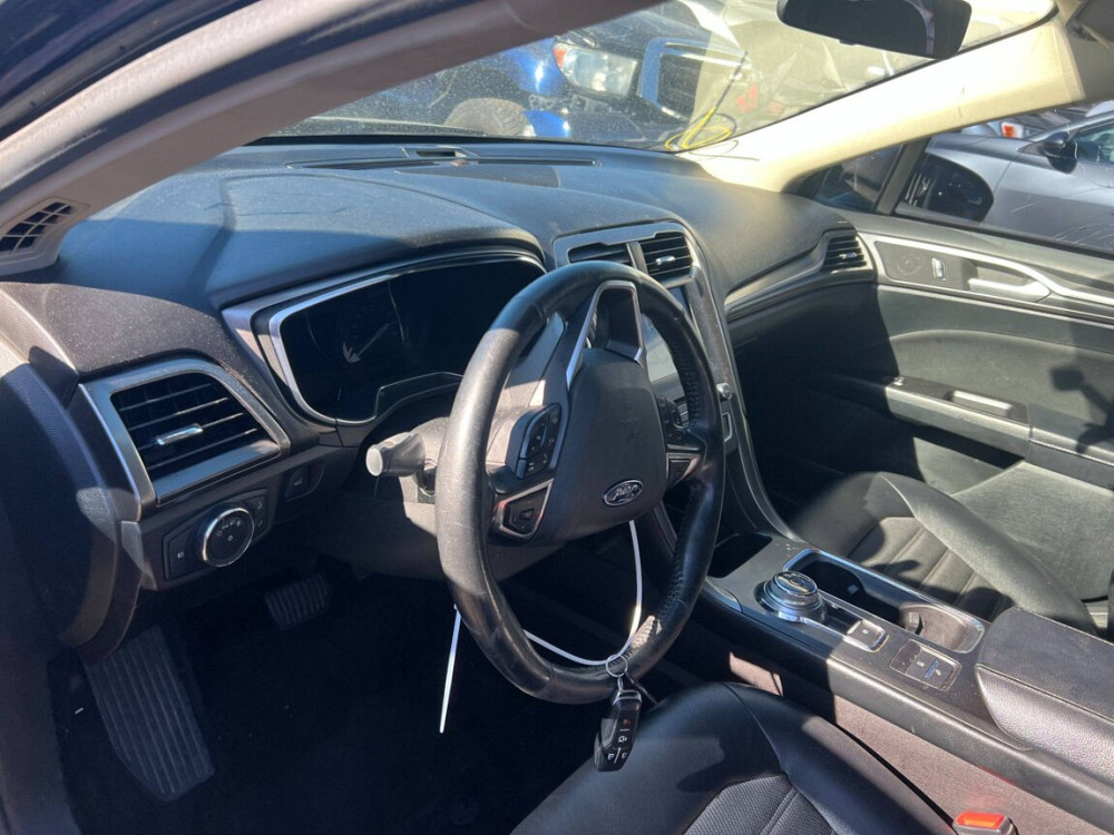 ПРОДАЖА В ПУТИ Ford Fusion SE Hybrid 2017 — 7200 $ Bender - fotografie 10