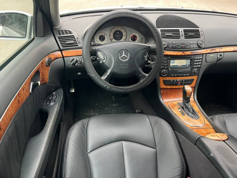 Mercedes Е-класс W211 (Авторынок КОВЧЕГ) Tiraspol - fotografie 8
