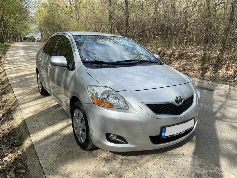 toyota yaris седан автомат газ бензин Кишинёв - изображение 2