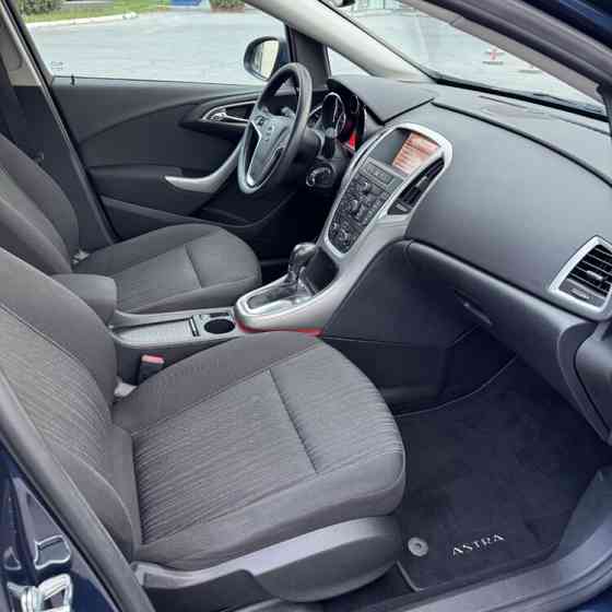 Opel Astra 2011 Rabnita Rabnita