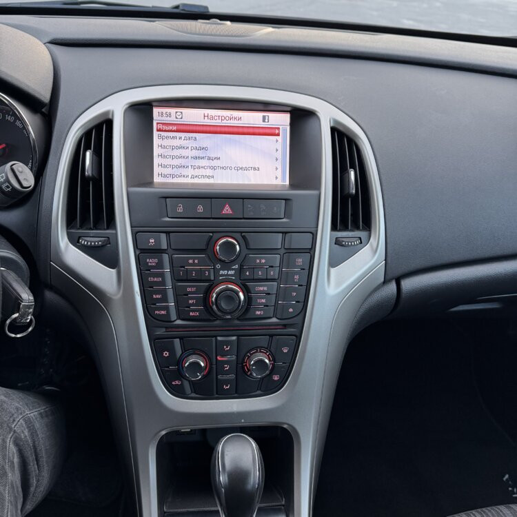 Opel Astra 1.6i (J) АВТОМАТ 6АКПП, 2011г. 5850$ -Свежепригнана из Шв Рыбница - изображение 9