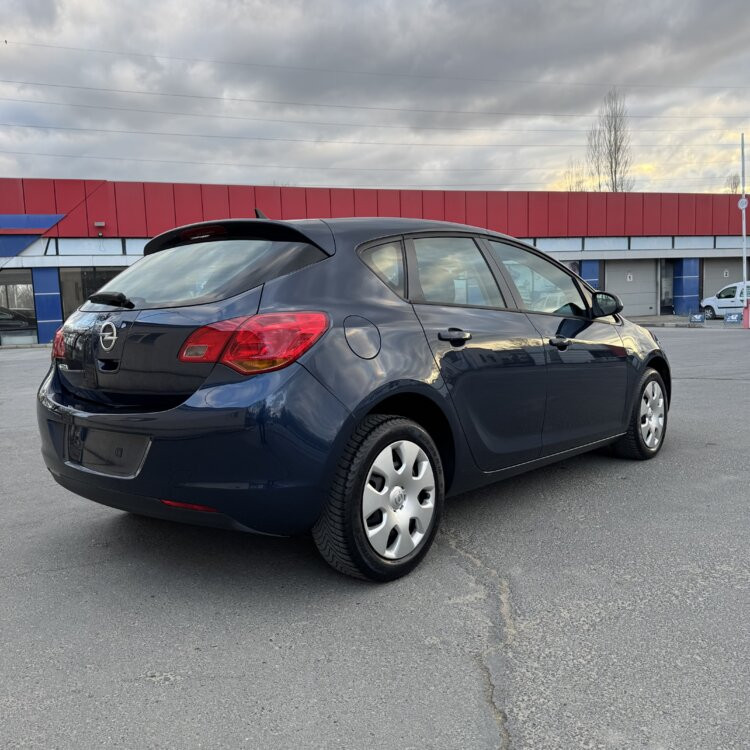 Opel Astra 1.6i (J) АВТОМАТ 6АКПП, 2011г. 5850$ -Свежепригнана из Шв Рыбница - изображение 5