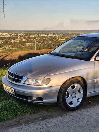 Opel Omega 2002 an Bender Bender