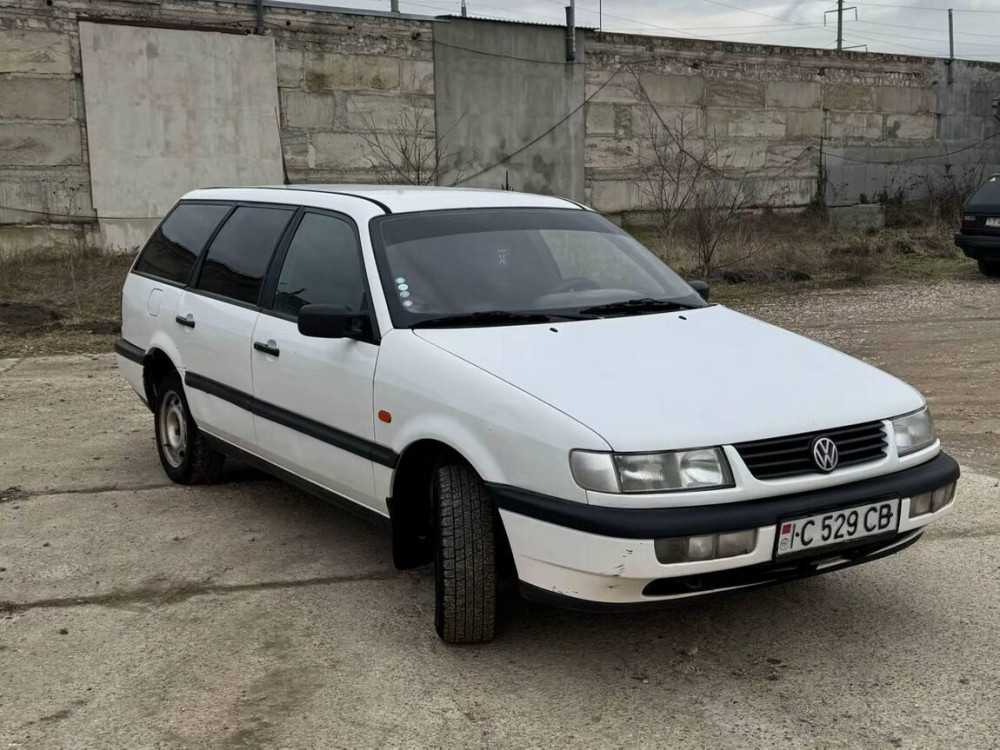 Volkswagen Passat 1994 an Tiraspol Tiraspol - fotografie 1