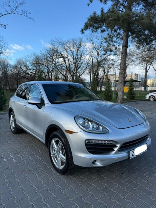 Porsche Cayenne 2012 Tiraspol Tiraspol - photo 1