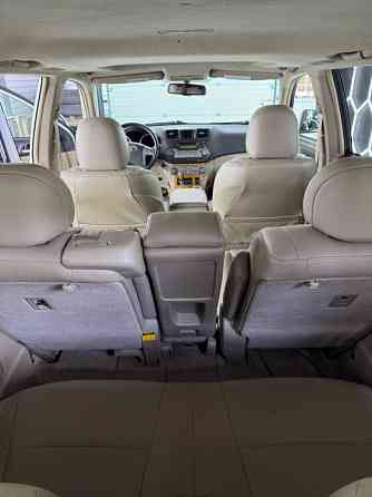 Toyota Highlander 2010 Rabnita Rabnita
