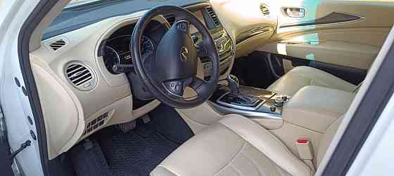 I'm selling a 2017 Infinity QX60. Tiraspol