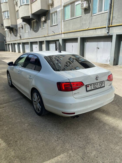 Volkswagen Jetta 2015 год Бендеры Бендеры - изображение 8