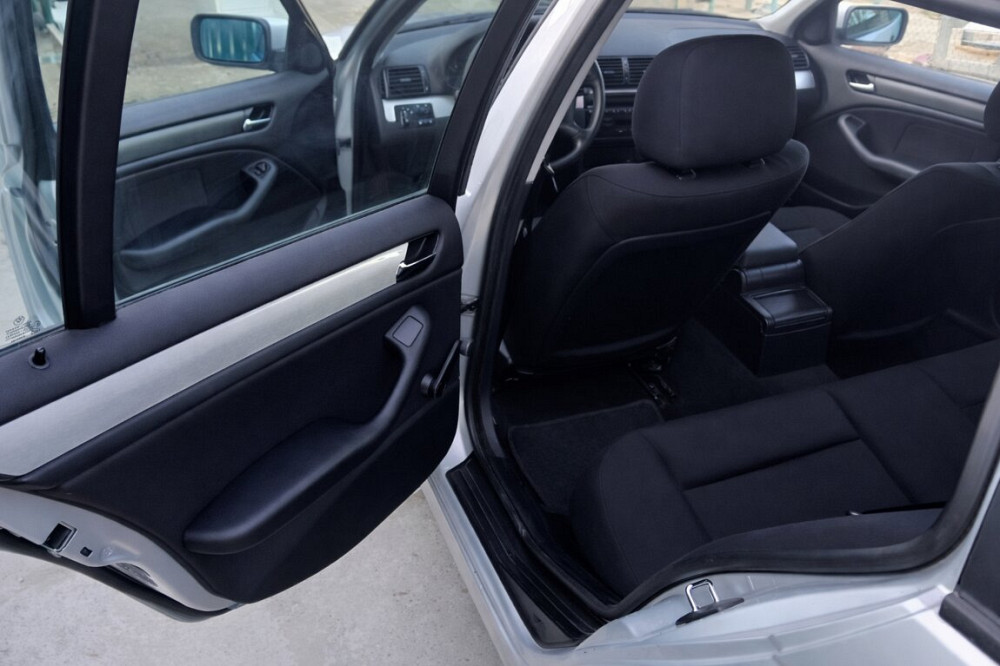 BMW 316i E46 2004 1.8 бензин-газ Bender - photo 9