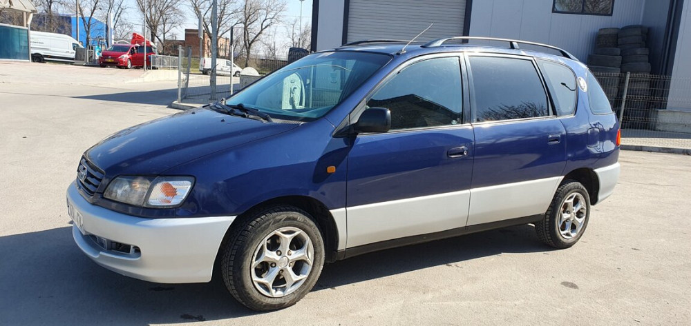 Toyota Picnic Chişinău - fotografie 3