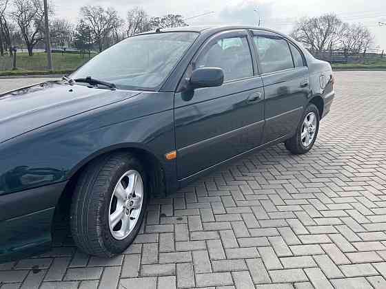 Toyota Avensis t22 2000 года Bender