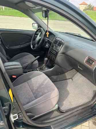 Toyota Avensis t22 2000 года Bender