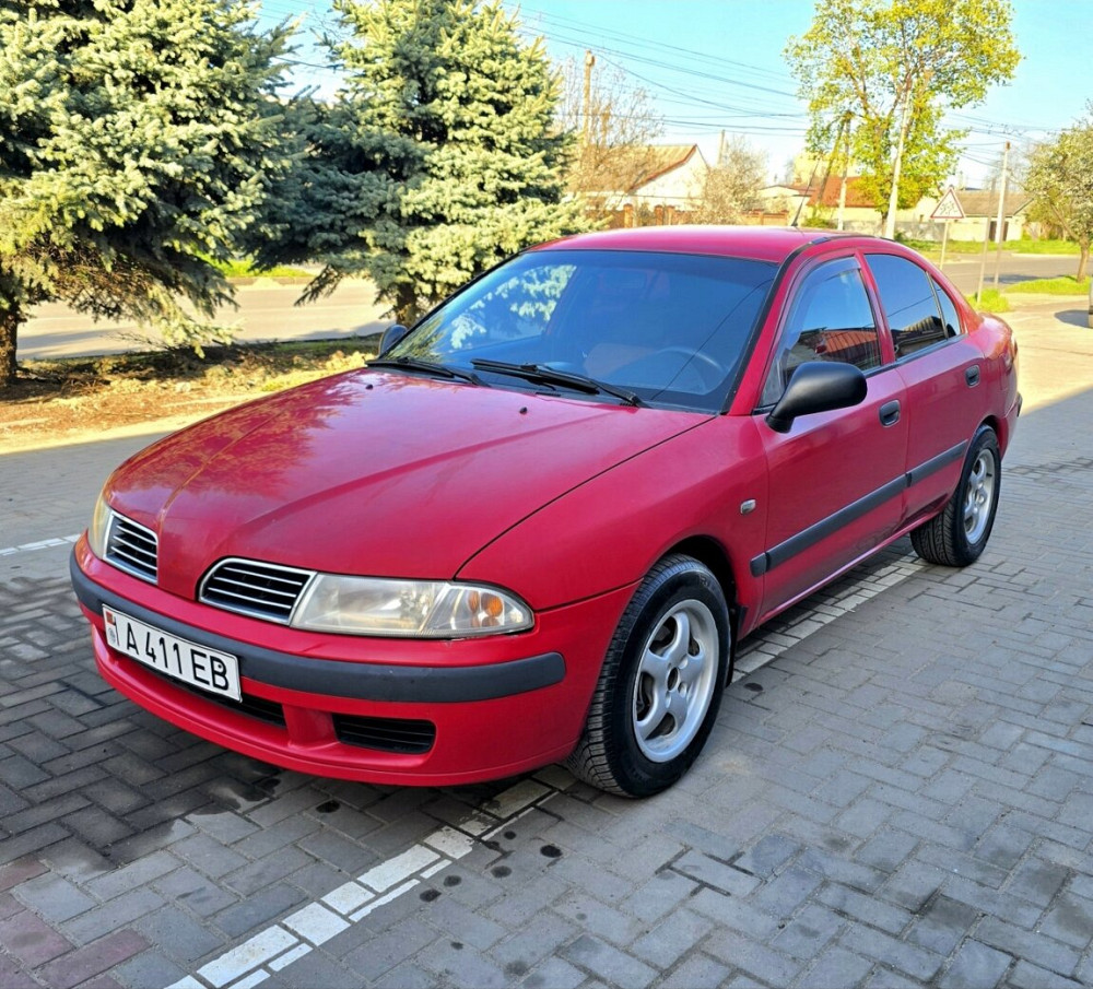 Mitsubishi Carisma 2000 an Tiraspol Tiraspol - fotografie 1